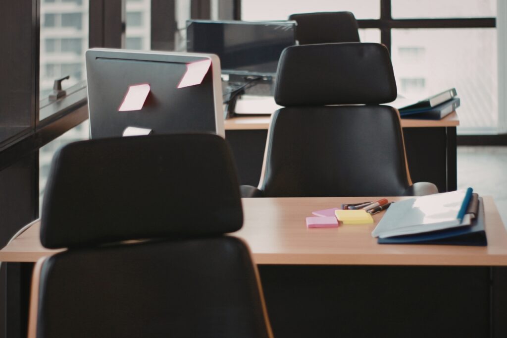 Réflexion avant décision de paiement professionnel